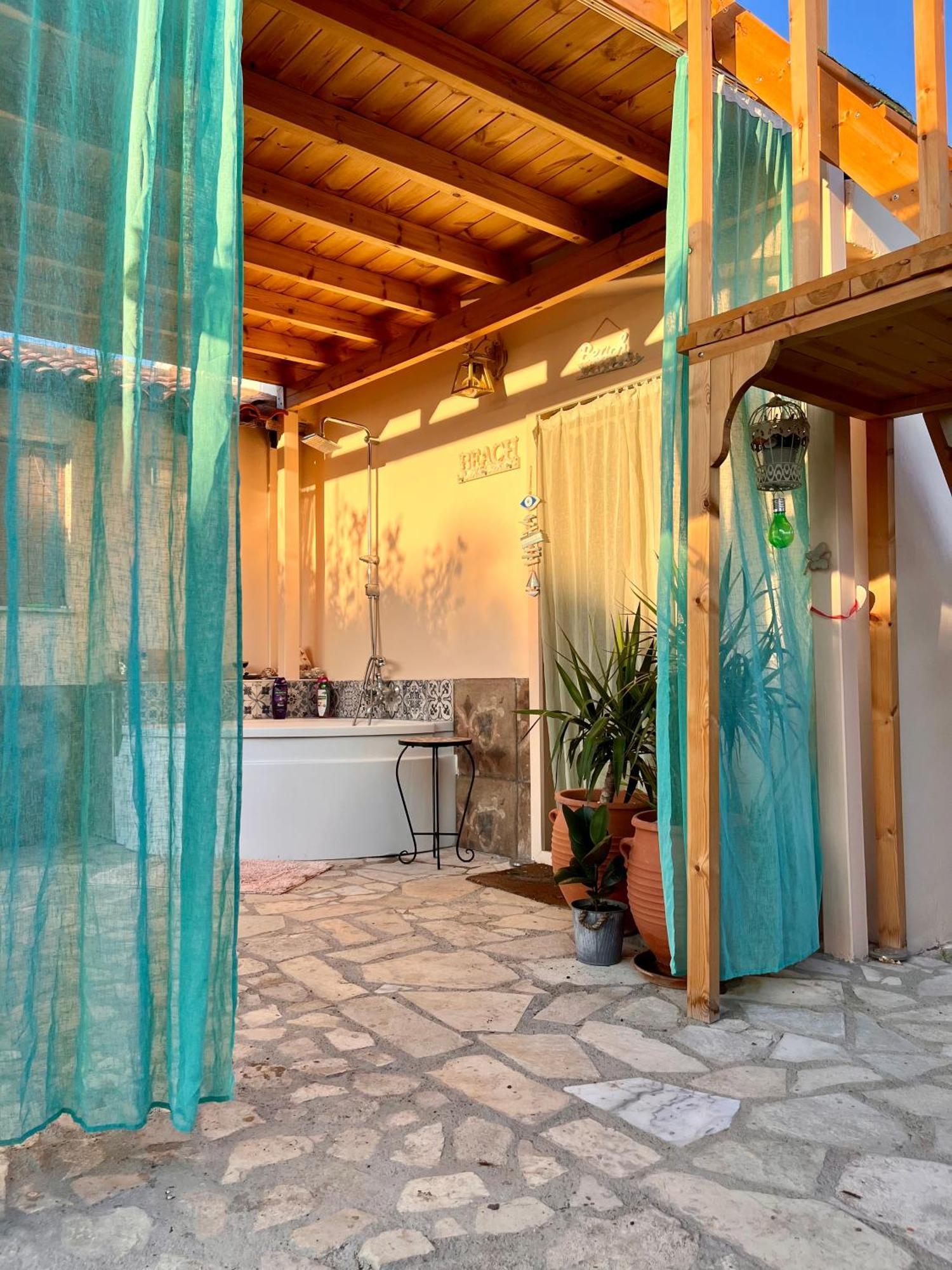 Holiday Oasis With Private Patio And Hammam-Style Bath In Chora-Pithagoreo, Samos Island Villa Pythagorion Dış mekan fotoğraf